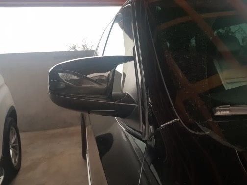 Tutti pezzi di ricambio auto: BMW E70 E71 Schwarz Glanz Spiegelkappen – Nuovo e nell'imballaggio originale da Volketswil venduto da Willis-Autoteile 3