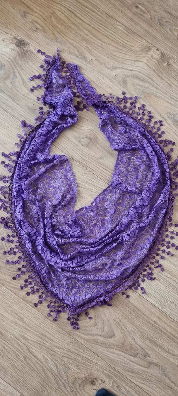 Foulard & Sciarpe: Schal Violett – Usato da St. Gallen venduto da dan_w62f
