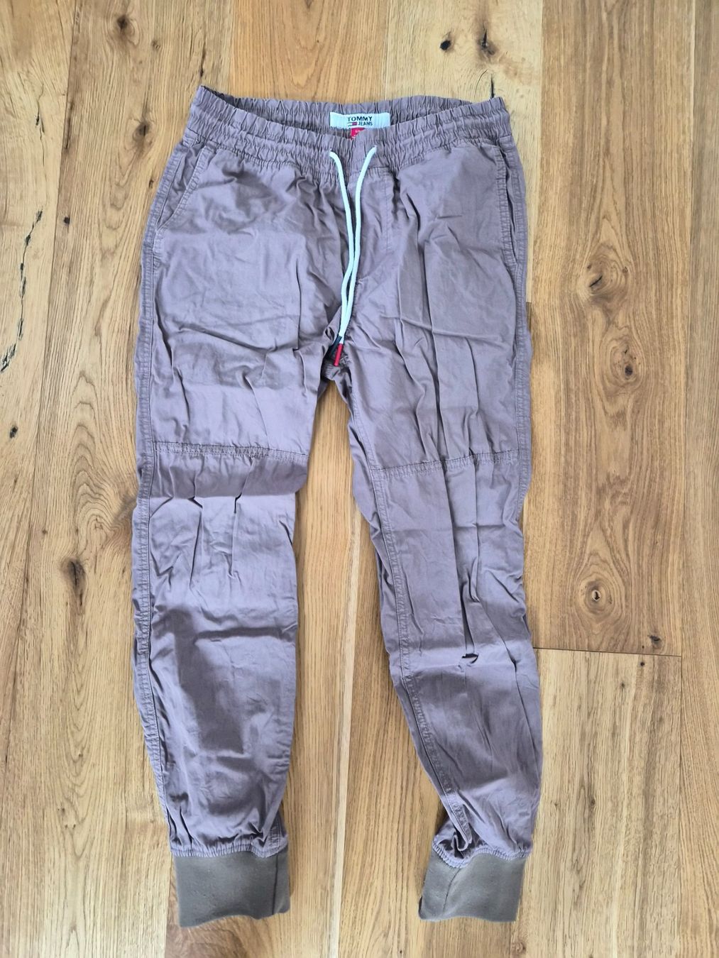 Tommy Hilfiger Hosen: Tommy Jeans Hose, Braun, Gr. S, mega bequem – Gebraucht aus Rotkreuz von Tom_1984
