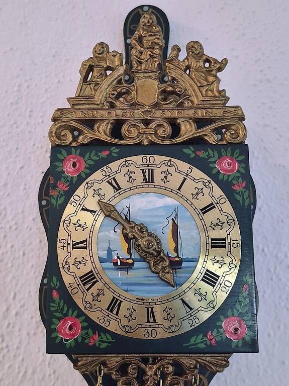 Stand- & Wanduhren: Wunderschöne alte Wanduhr – Gebraucht aus Wängi von jav_h2yq 2
