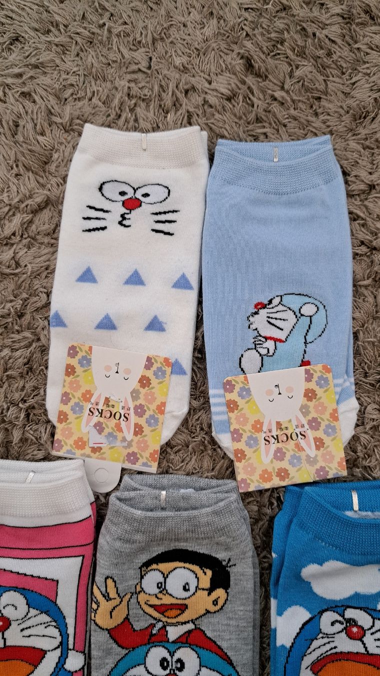 Calze per bambini: chaussettes enfant taille 33-36.  – Nuovo e nell'imballaggio originale da Meyrin venduto da Zahra011 1