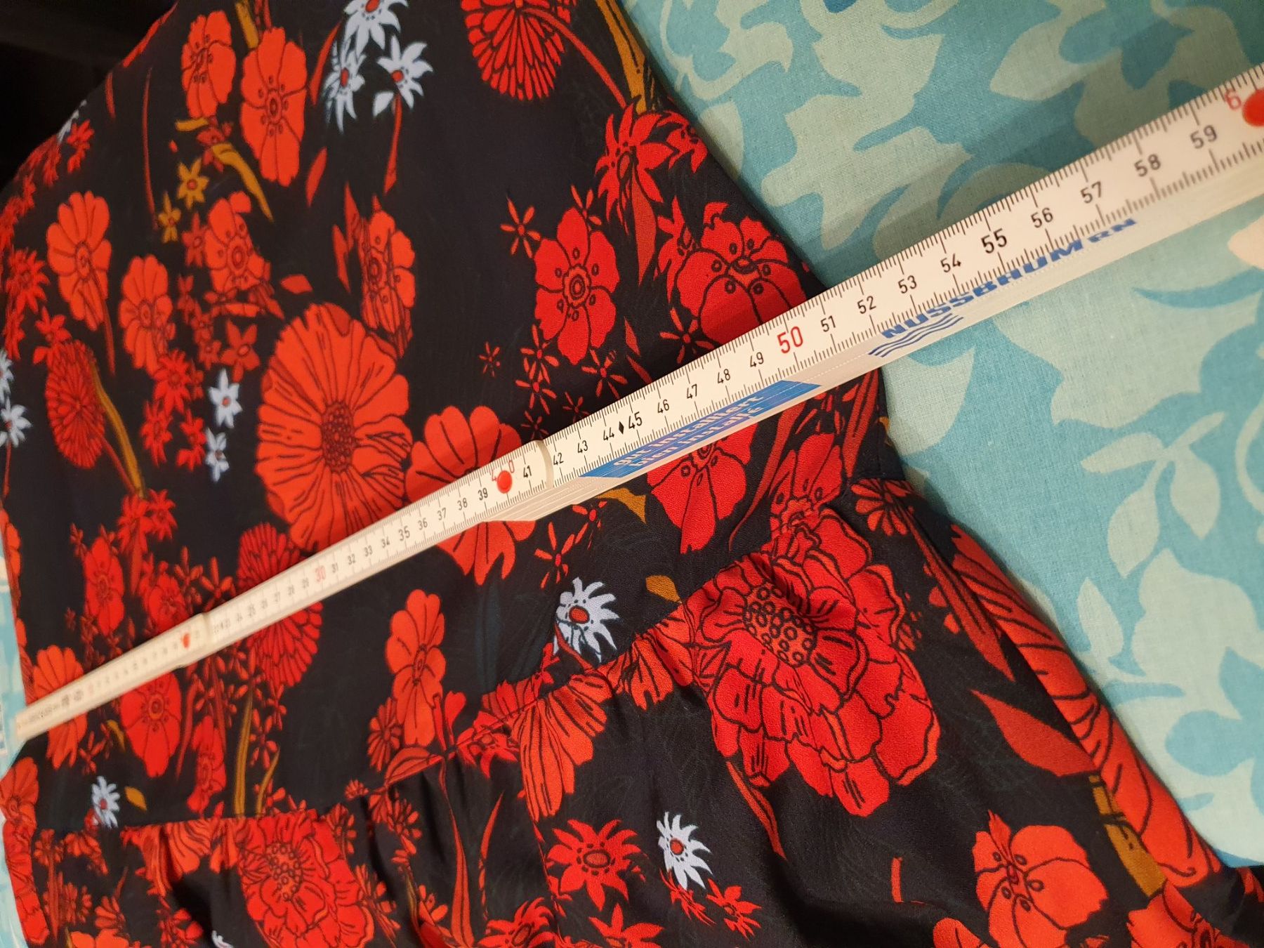 Vestiti: Mangoon Kleid mit Blumenmuster, Gr. 36 - Herbst Special! – Usato da Kloten venduto da Hektor44 5