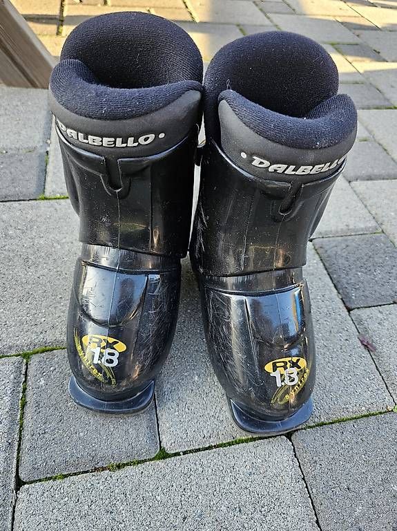 Scarpe per ragazzi: Dalbello Skischuhe – Usato da Hauenstein venduto da Desey 1