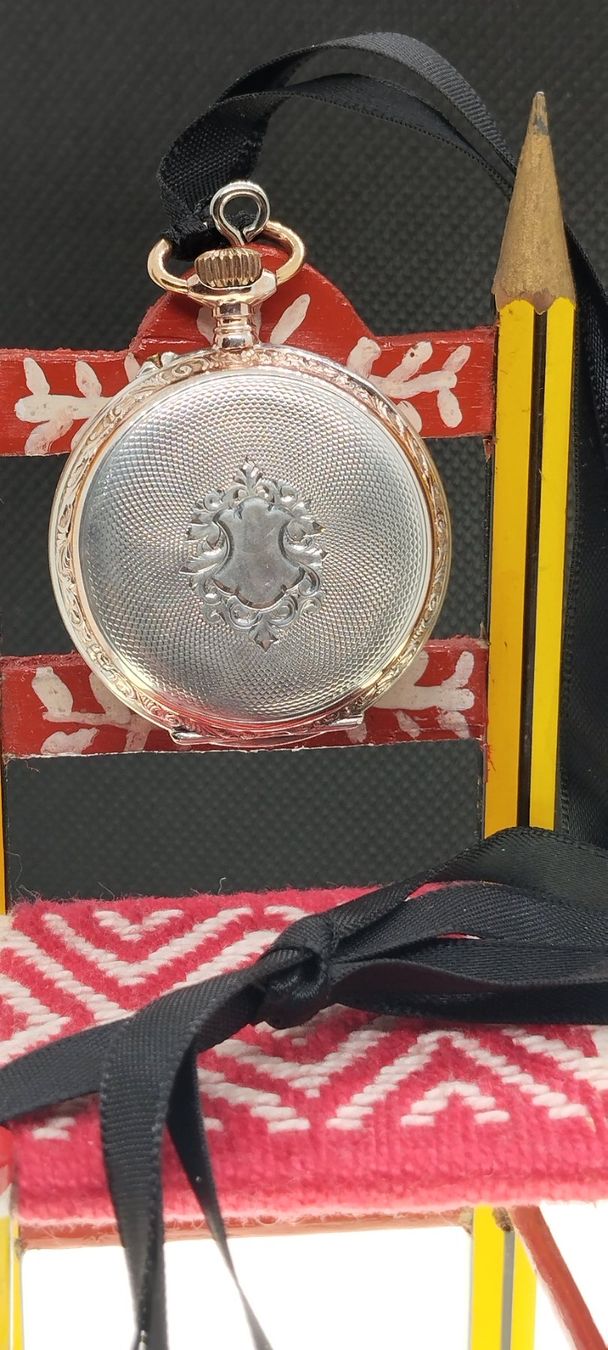 Ciondoli: Pendentif ancien montre – Usato da La Chaux-de-Fonds venduto da jac_9llg 3