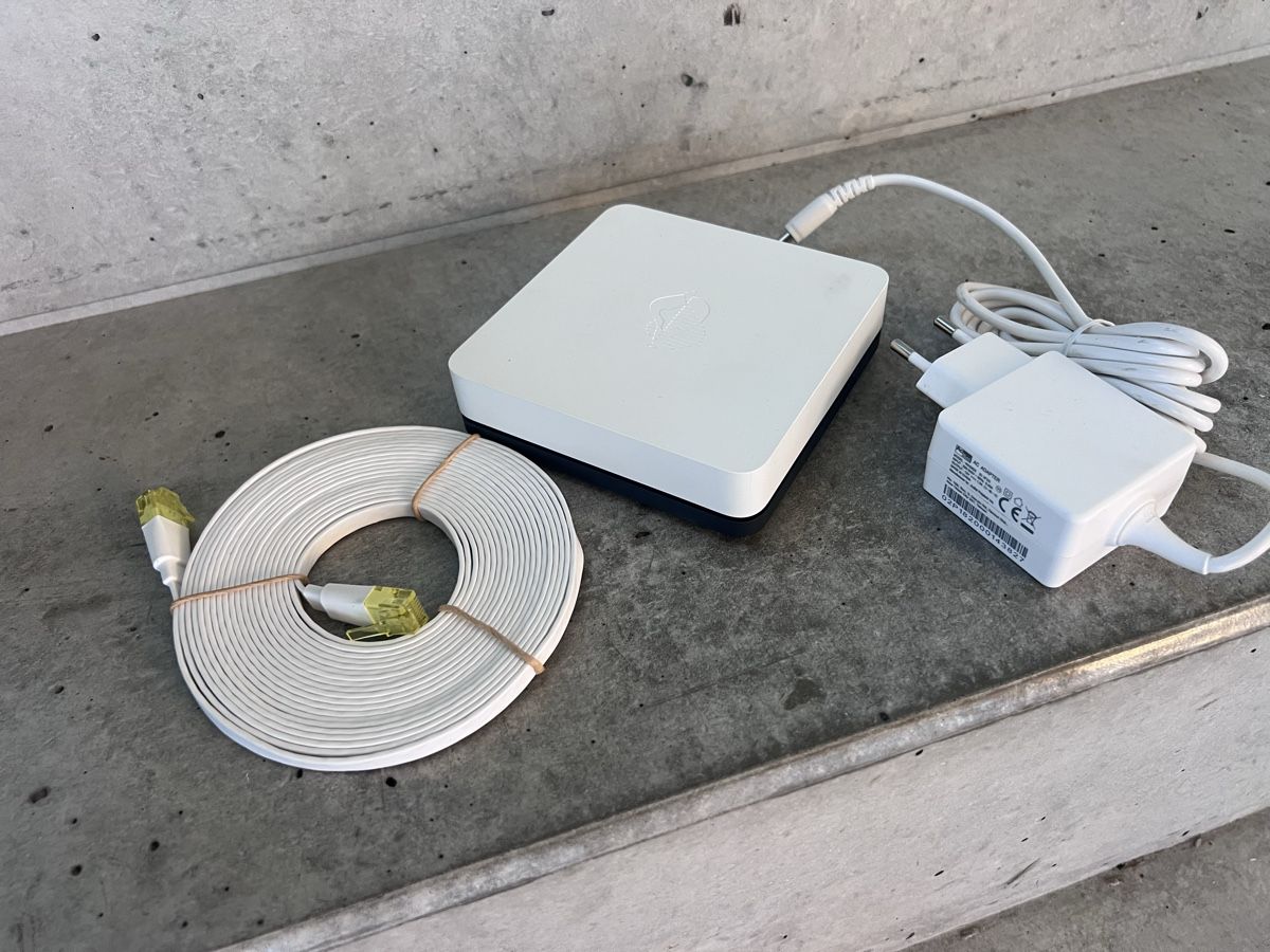 Swisscom Modem & Router: Swisscom TV Box – Usato da Küsnacht ZH venduto da Studjus