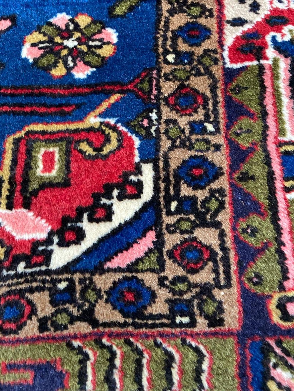 Tapis: Orientteppich, Grösse 138cm x 116cm – D'occasion à Niederhelfenschwil par Chleeblatt1938 2