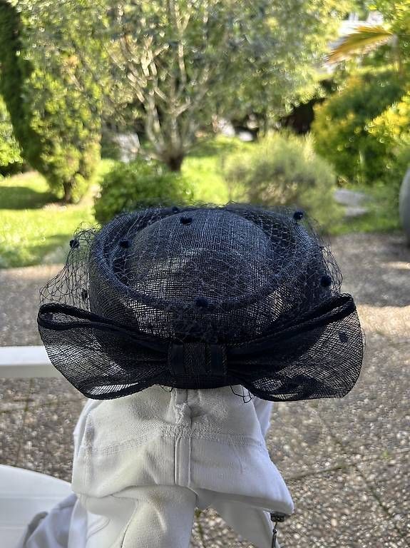 Hüte, Mützen & Caps: Chapeau élégant pour cérémonie – Neu und originalverpackt aus Plan-les-Ouates von Kiss-bodolay 2