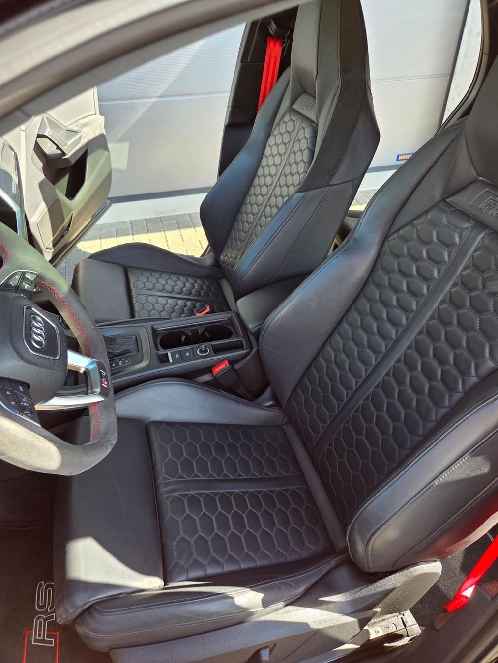 Audi Automobili: Audi RSQ3 2022 – Usato da Eschenbach SG venduto da nev_f9cx 6