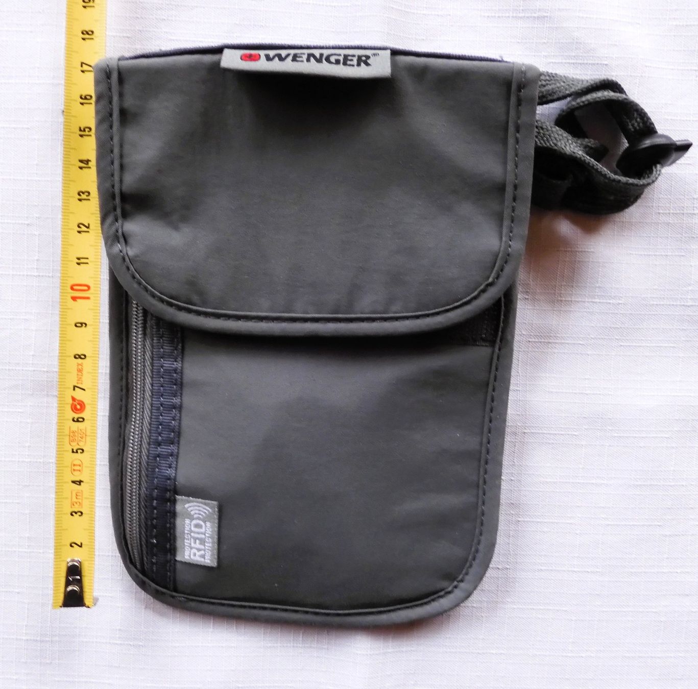 Wenger Brieftaschen: Wenger Brustbeutel mit RFID Schutz Grau – Gebraucht aus Roggwil BE von buggs04 1