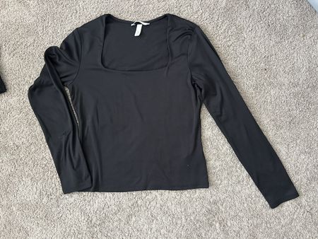 H&M Top | Gr M
