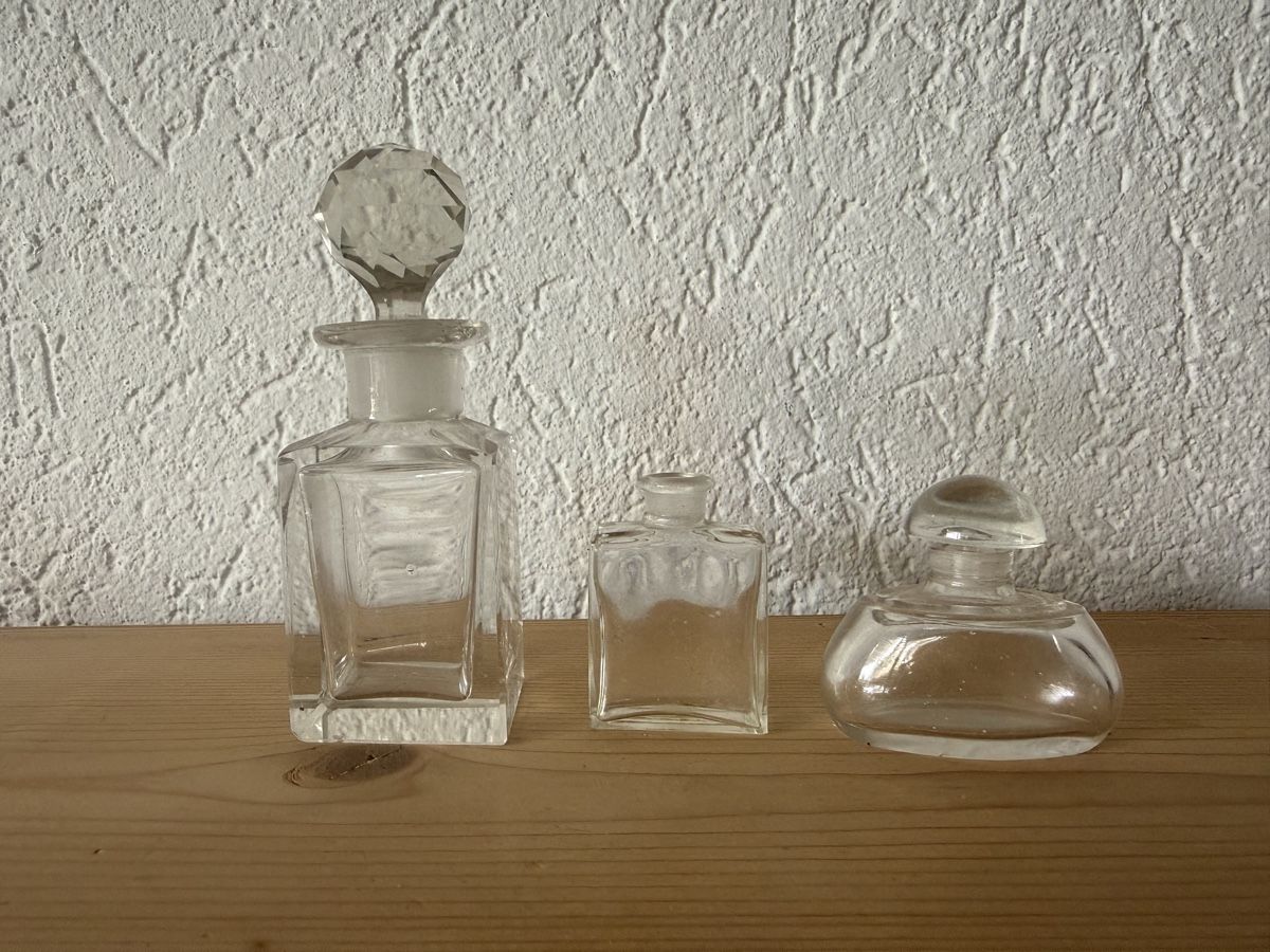 Flaconi: Parfum Flacon alt – Usato da Dübendorf venduto da bka_yym5