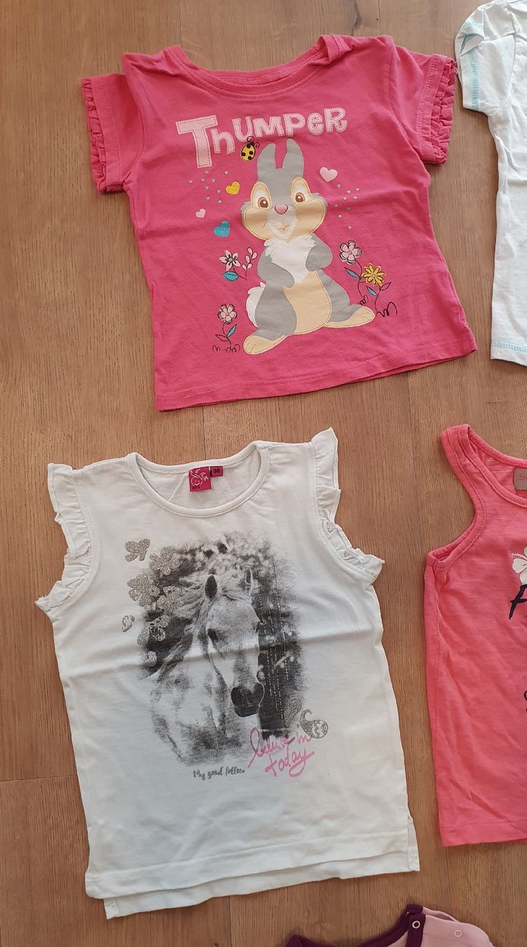 Lotti & Set di vestiti: Mädchen Kleiderpaket Gr 98/104 – Usato da Niederönz venduto da STI88 4