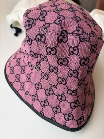 Authentic Gucci Bucket Hat Pink GG Canvas Size L Used