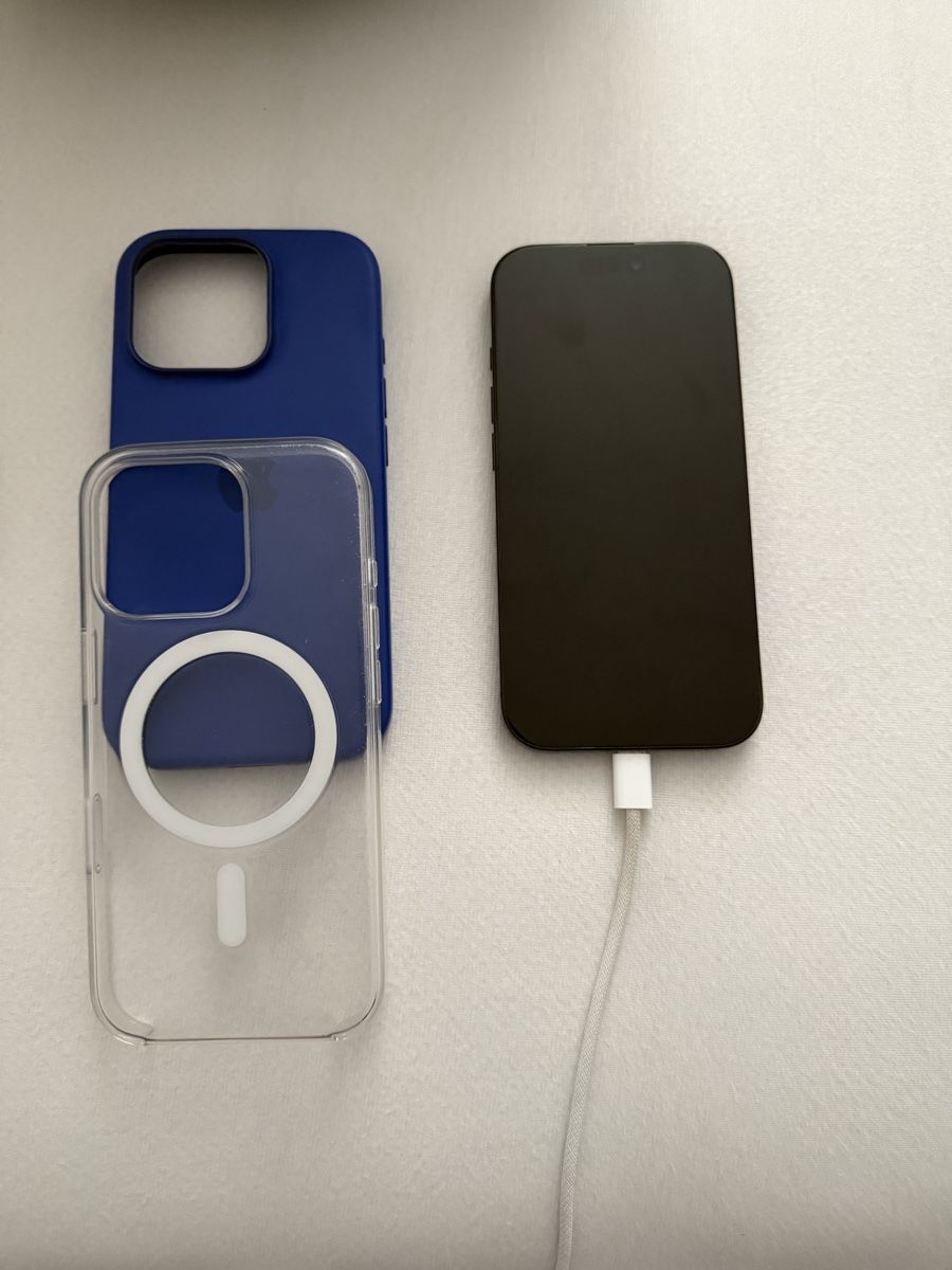 Apple Portables: IPhone 16 Pro 256GB (Matt Schwarz) – D'occasion à Schönenwerd par sandra1214 4