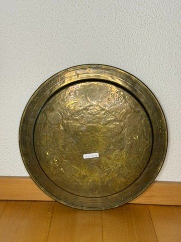Alle Dekorationen: Messing-Wandteller, getrieben – Gebraucht aus Zürich von Alberto_zh 1