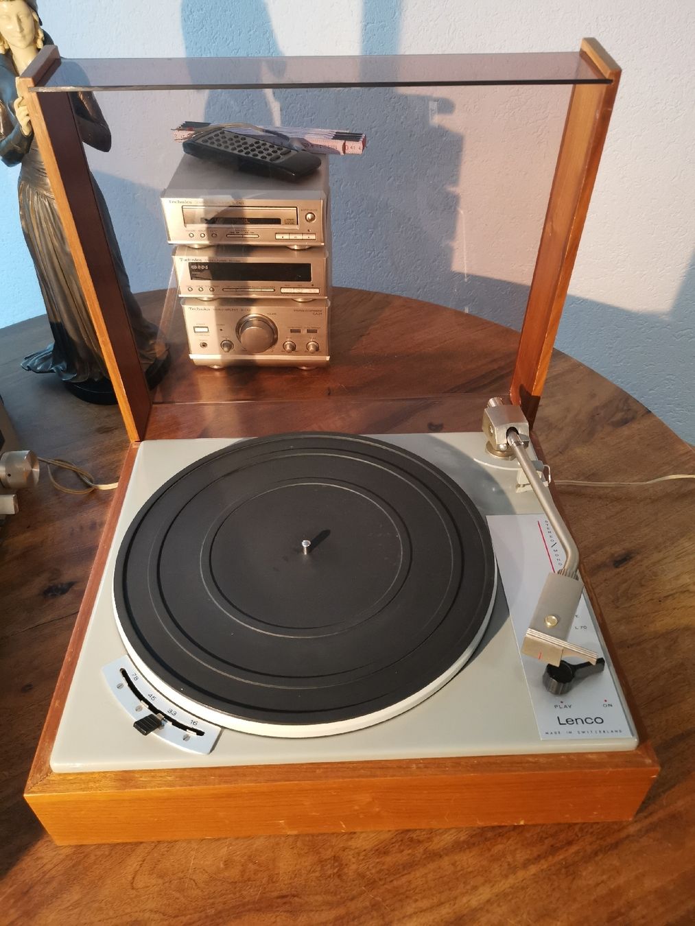 Lenco Giradischi: LENCO L70 tourne disques – Usato da La neuveville venduto da Madmax1979