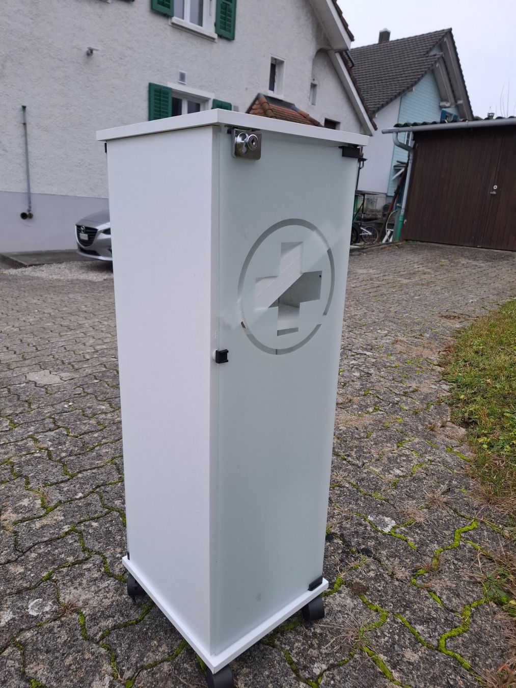 Armadi: Medikamentenschrank – Usato da Wangen b. Olten venduto da mar_x7dc 1