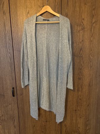 Brandy Melville Cardigan (one size)