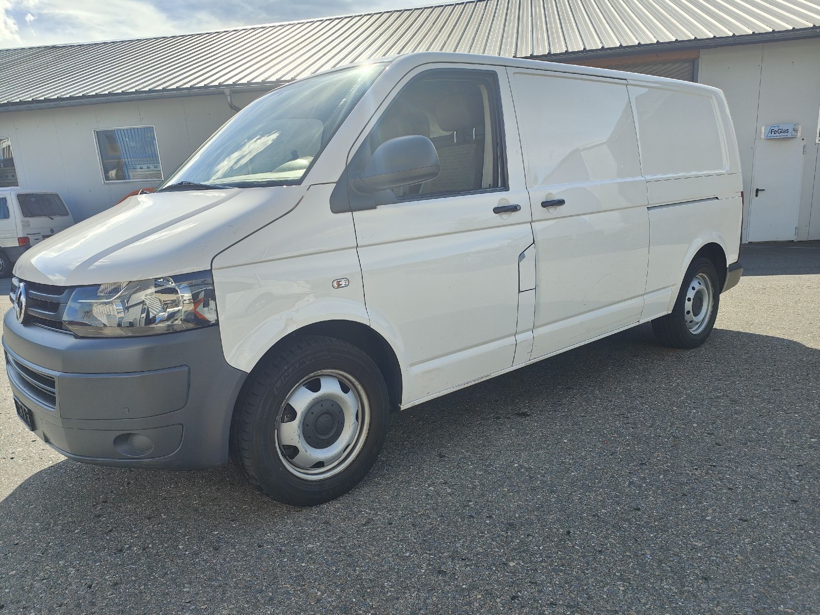 VW Véhicules utilitaires: VW Bus T5 Allrad Automat – D'occasion à Tagelswangen par fortrak 1