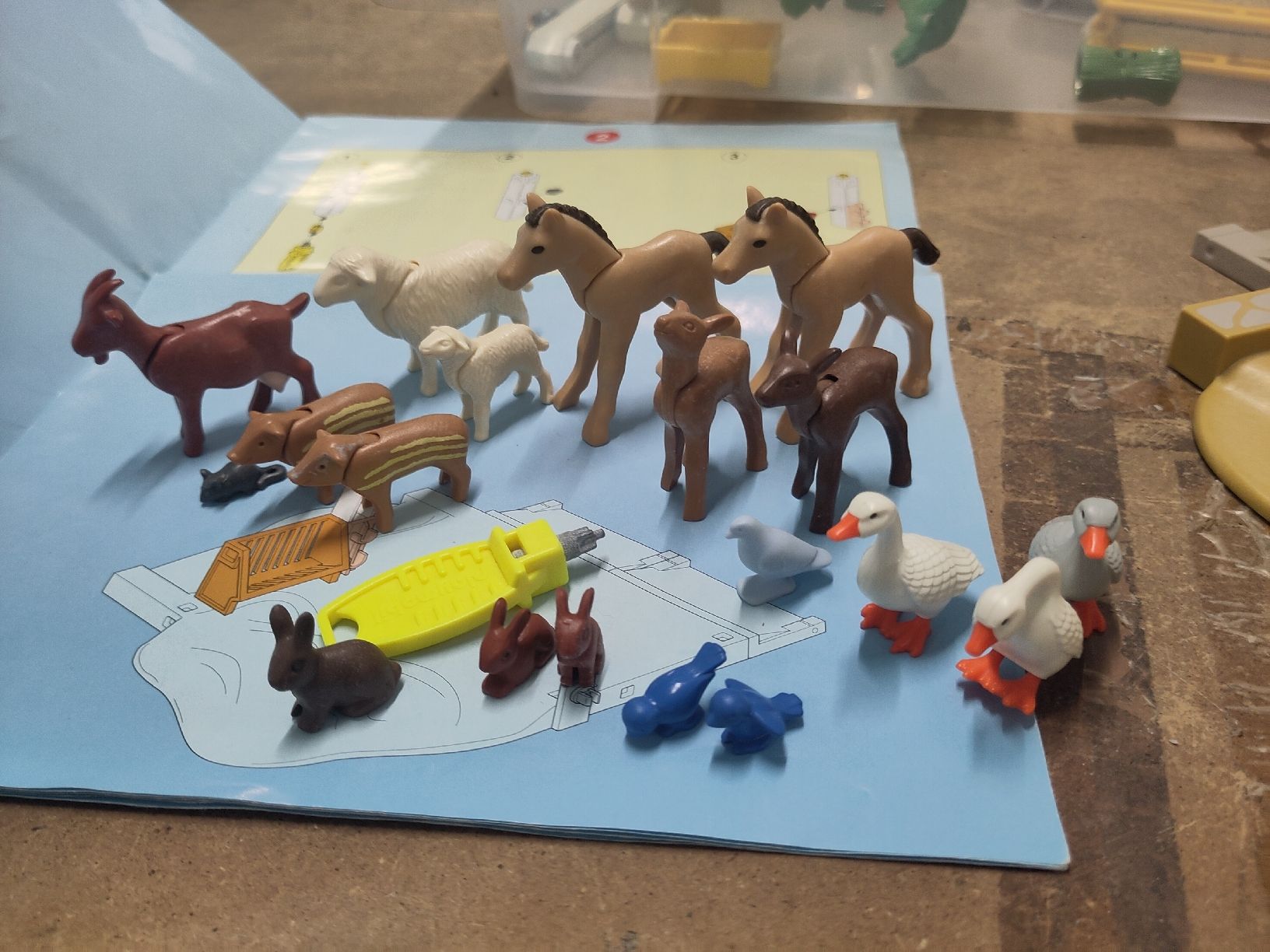 Playmobil Spielzeuge: Playmobil Streichelzoo 3243 – Gebraucht aus Pratteln von Cartonsducoeur_bl 3