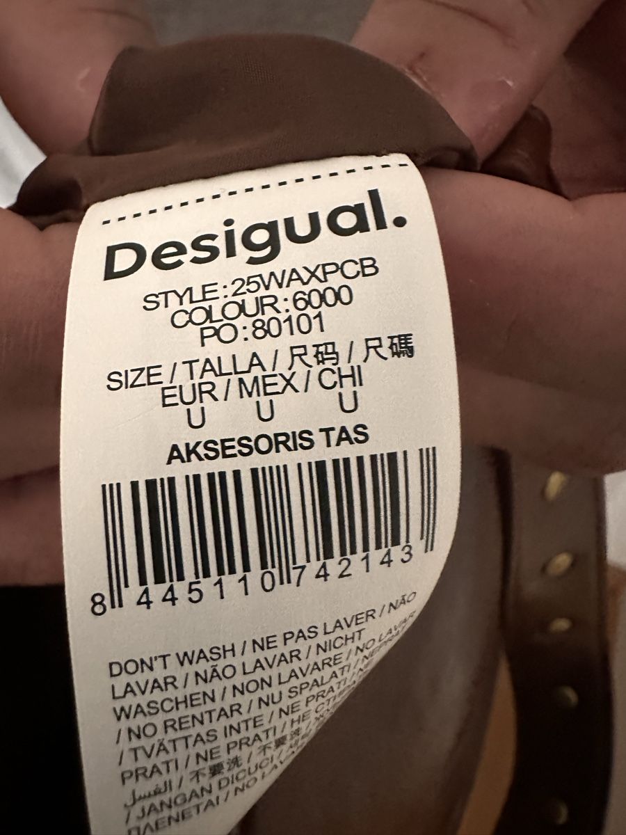 Desigual Sacs femmes: Desigual Tasche – D'occasion à Büttikon AG par labi2005 3