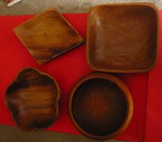 4 Holzschale / 4 Schalen aus Holz