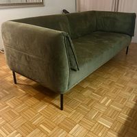 2 Sofas dunkelgrün Velour, von Möbel Pfister - wie neu!
