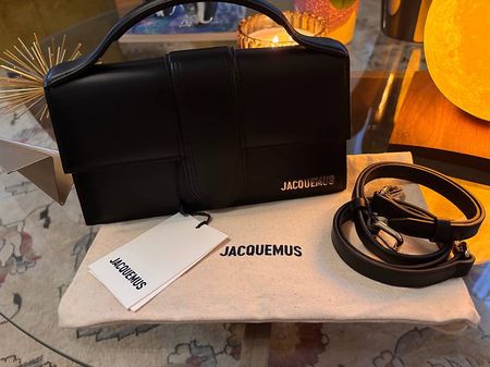 JACQUEMUS Le grand leather handbag