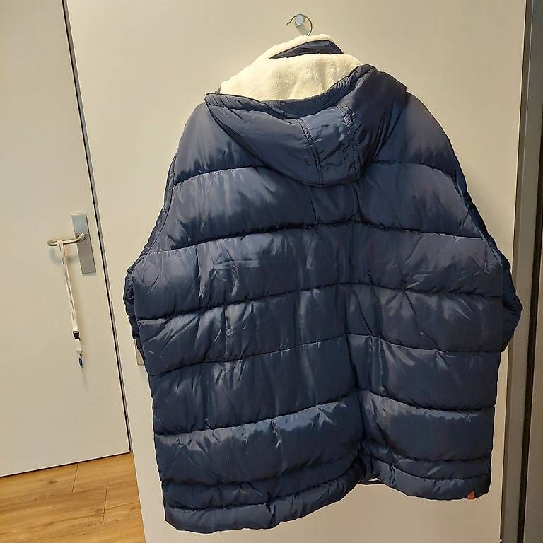 Giacche: Herren Winterjacke Grösse 6XL – Usato da Kollbrunn venduto da bahati 1