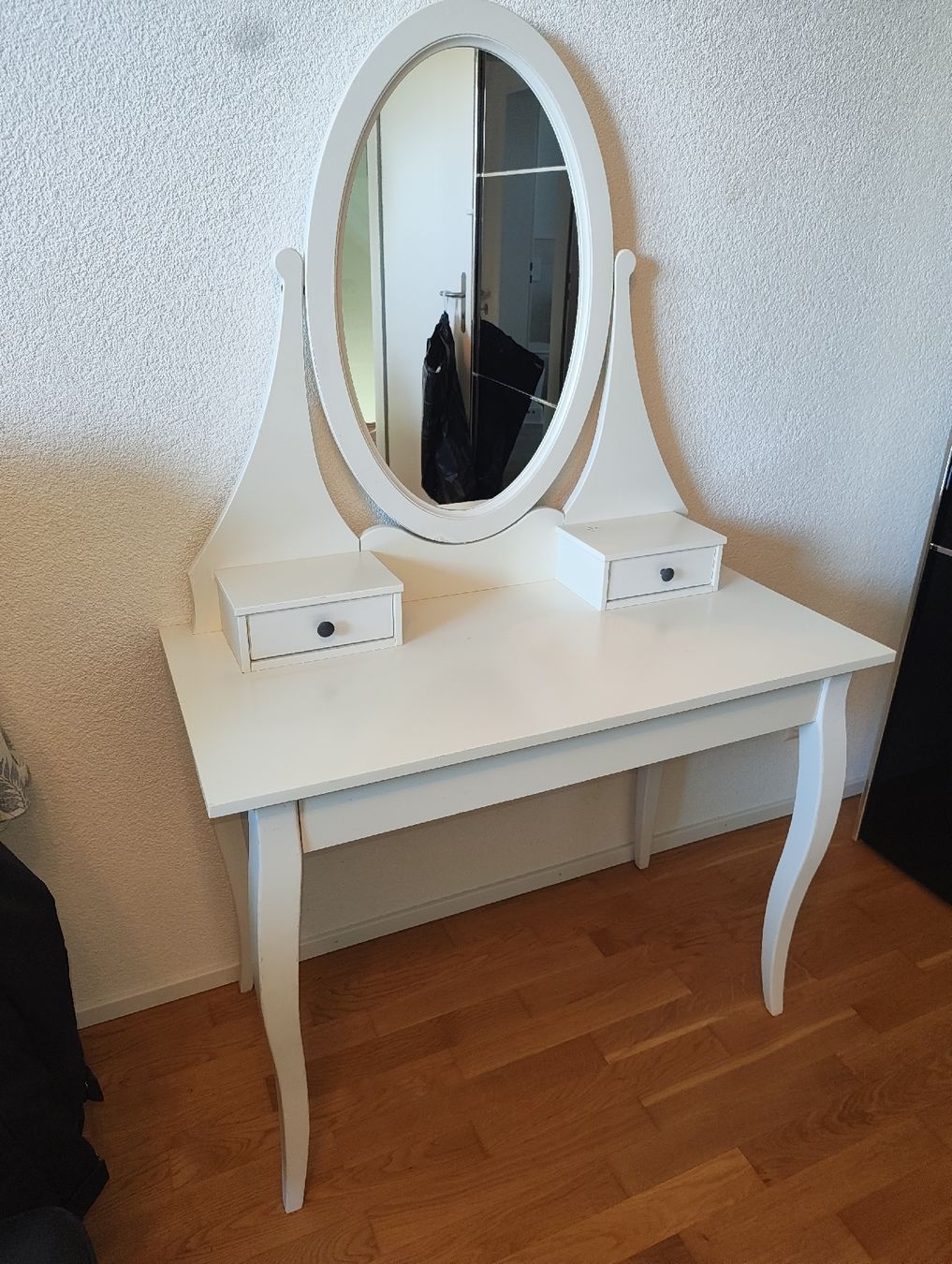 Ikea Tavoli da trucco: Schminktisch mit Spiegel  – Usato da Tägerig venduto da mapiba