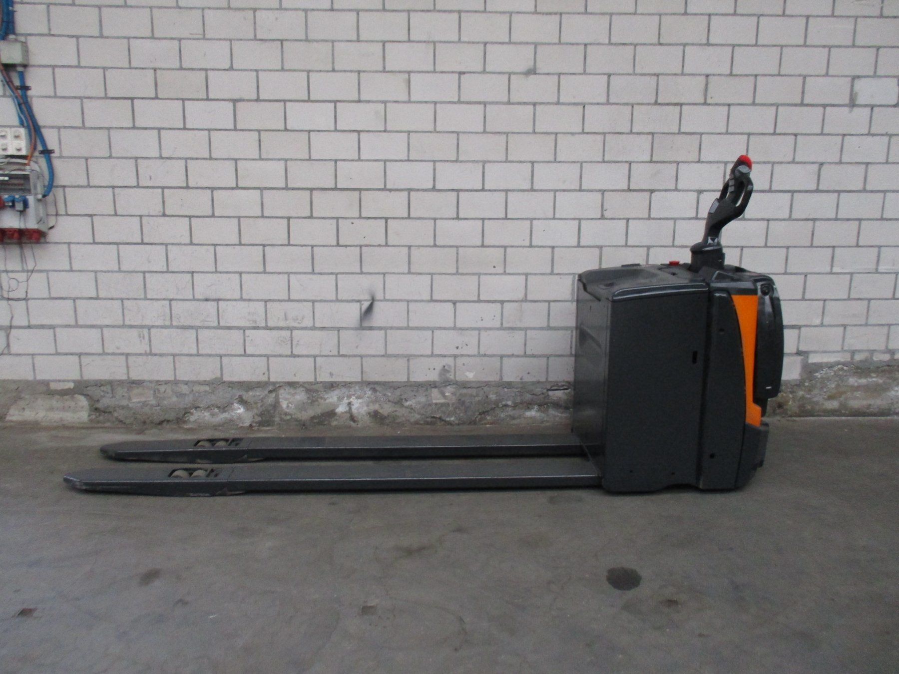 Still Gabelstapler & Hubwagen: STAPLER  STILL EXH-SF25  AMEISE Gabellänge 2,55m – Gebraucht aus Seon von zomahandel