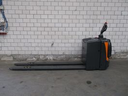 STAPLER  STILL EXH-SF25  AMEISE Gabellänge 2,55m