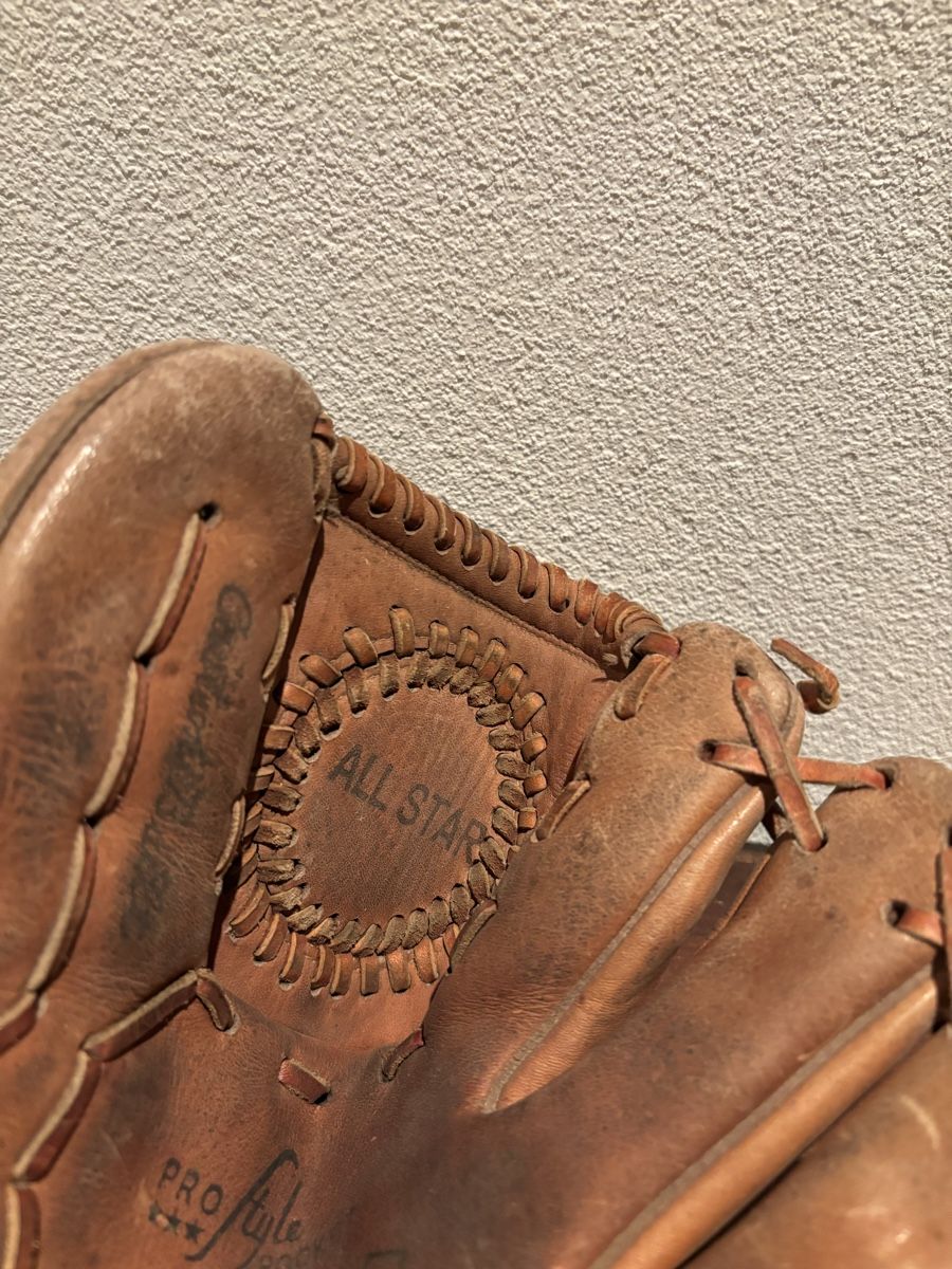 Handschuhe & Handstulpen: Vintage Baseballhandschuh "All Star" Leder – Gebraucht aus Staufen von timelessvintage 2