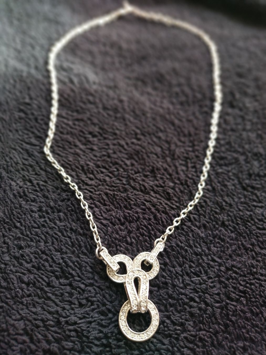 Catenine: Collier chaine et strasse – Usato da Mühleberg venduto da Eliboub 1