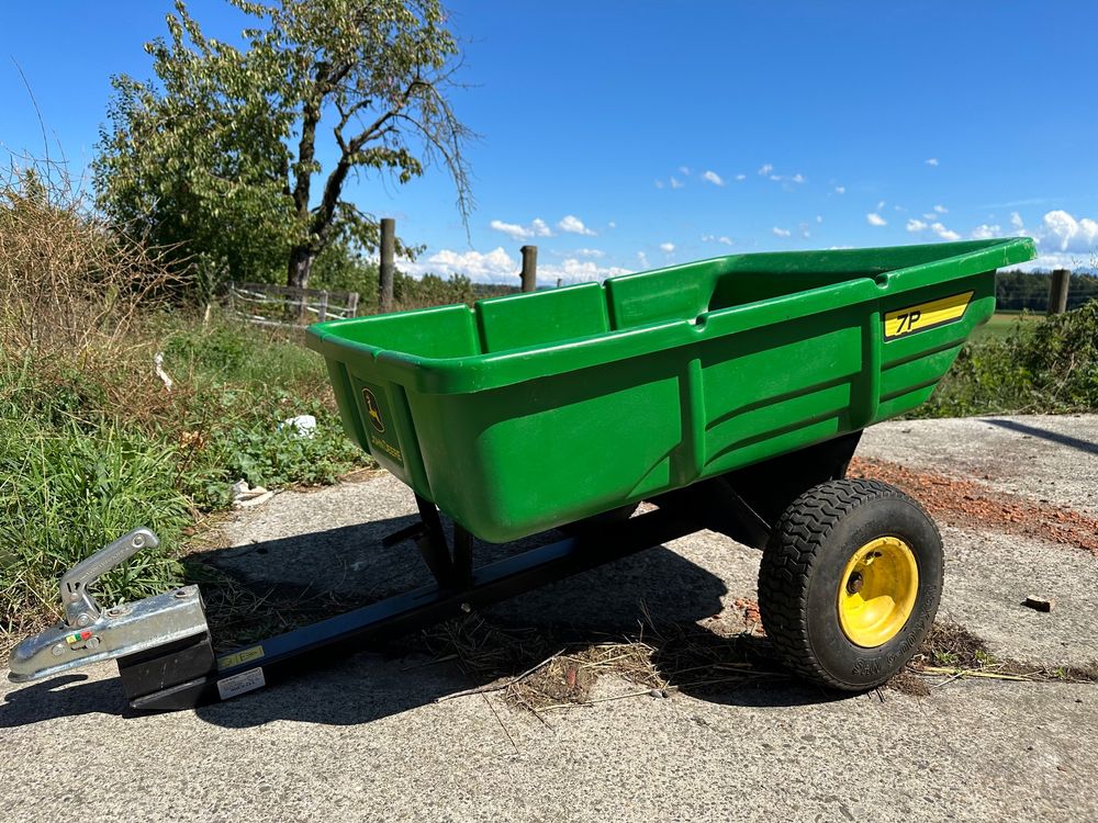 John Deere X304 Rasentraktor inkl. Anhänger Kaufen auf Ricardo