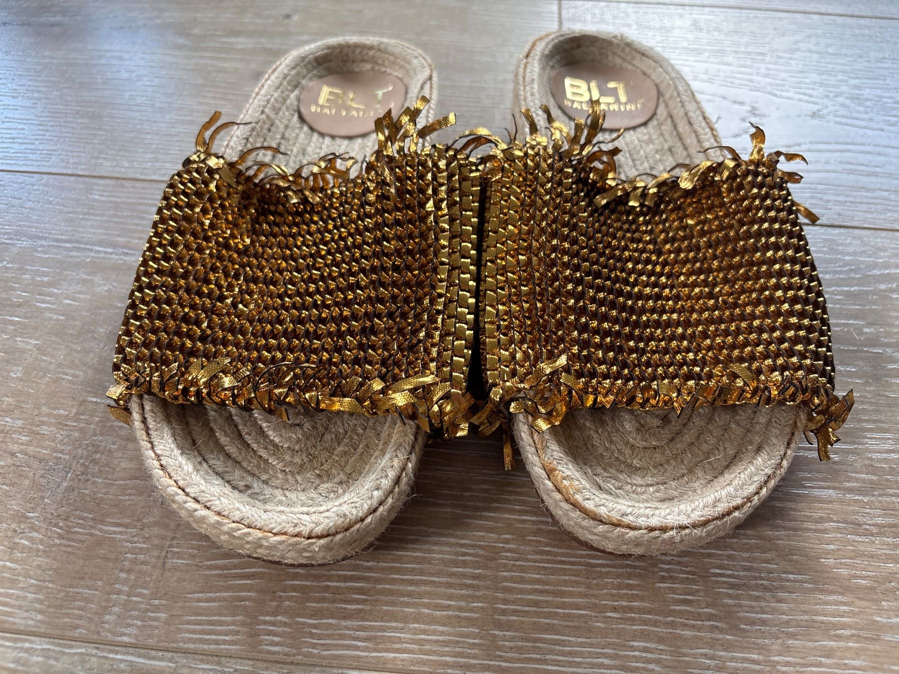 Damenschuhe: BLT Baltarini Gold Grösse 37 – Gebraucht aus Oetwil am See von sar_8y8f 2
