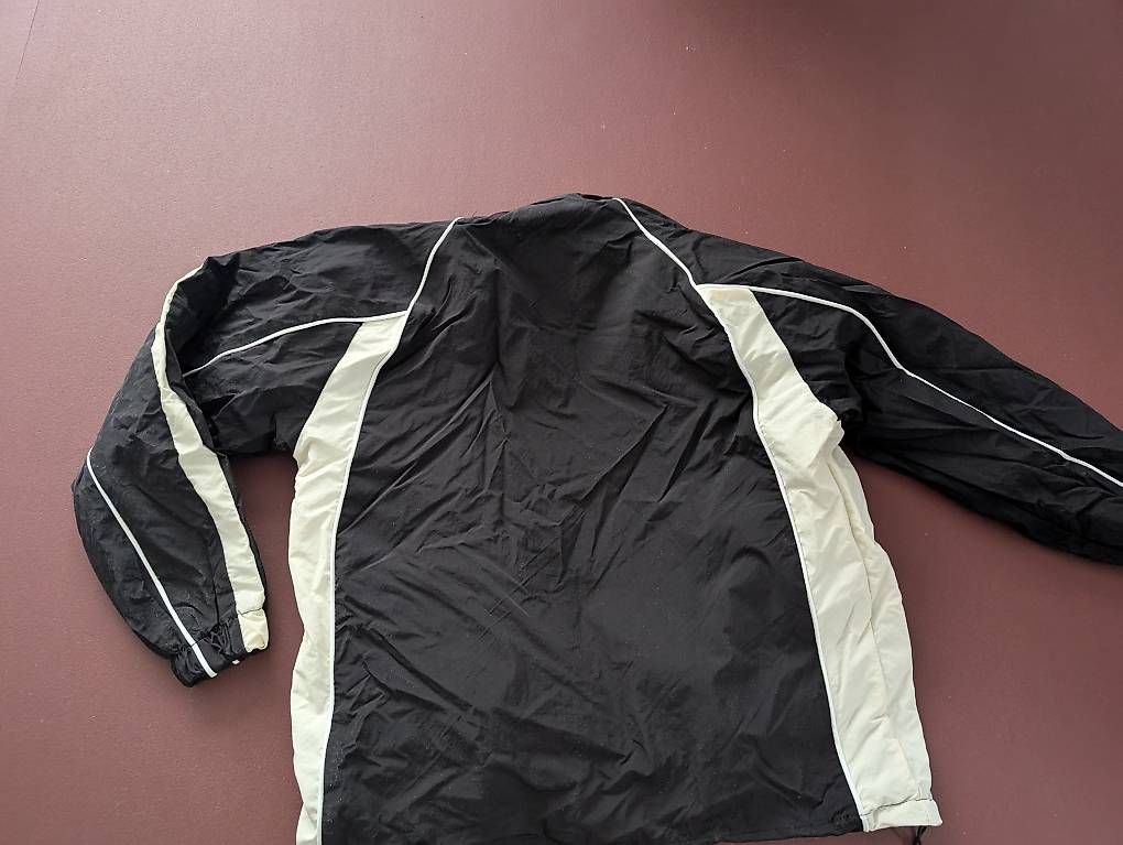 Vestes & Manteaux: Kleine Jacke   – D'occasion à Zürich par zh_zuerri_ 1