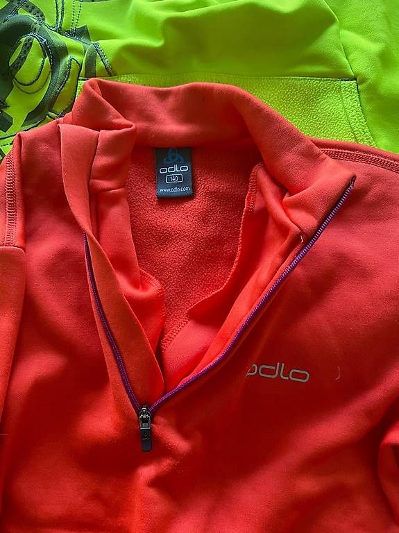 Pullover & Sweatshirts: Odlo Pullover Gr 140 – Gebraucht aus Menzingen von lua123 1
