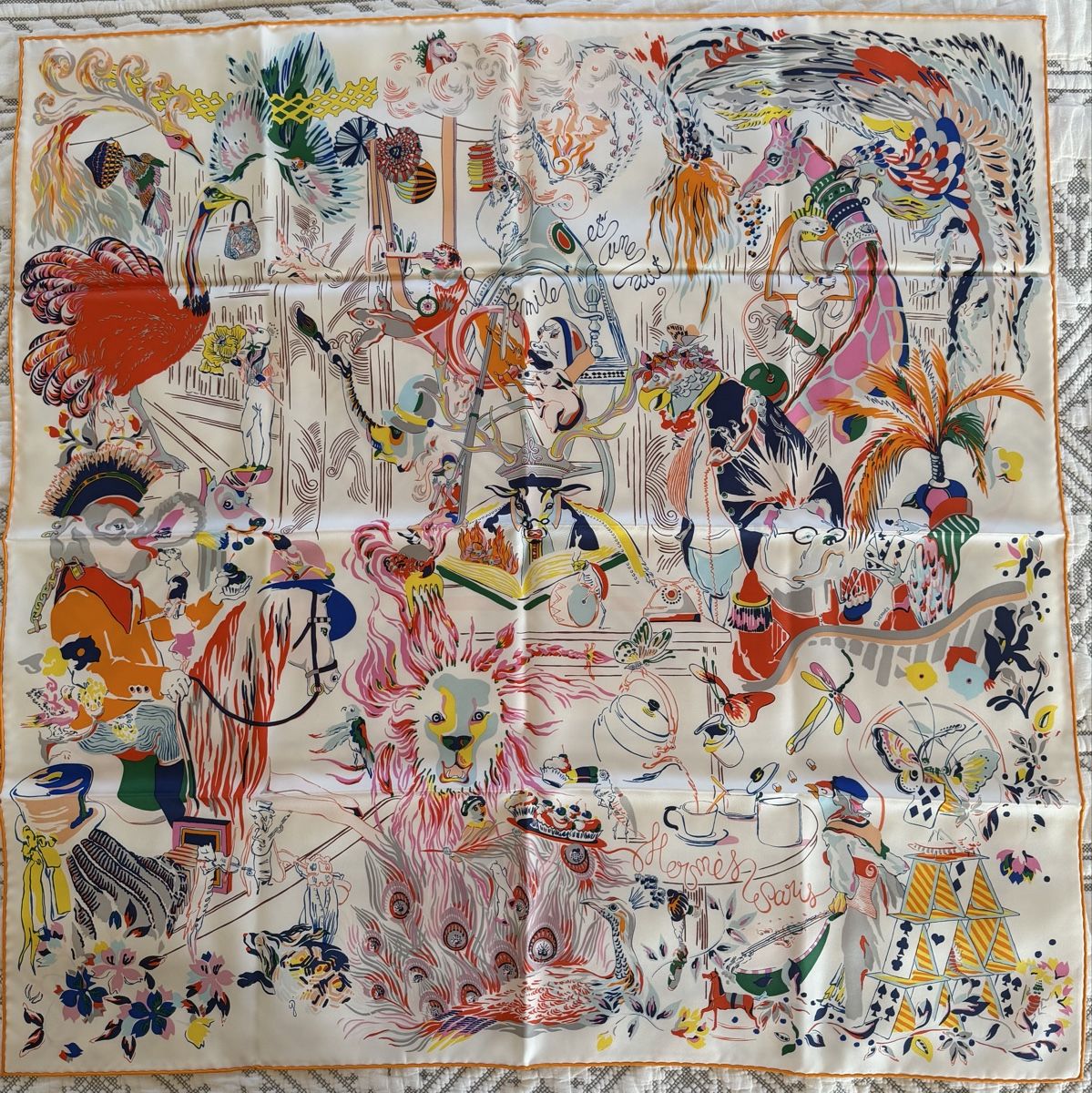 Hermès Foulard & Sciarpe: Carré Hermès 90 Émile et une nuits – Nuovo (secondo la descrizione) da Founex venduto da dom_bgr7