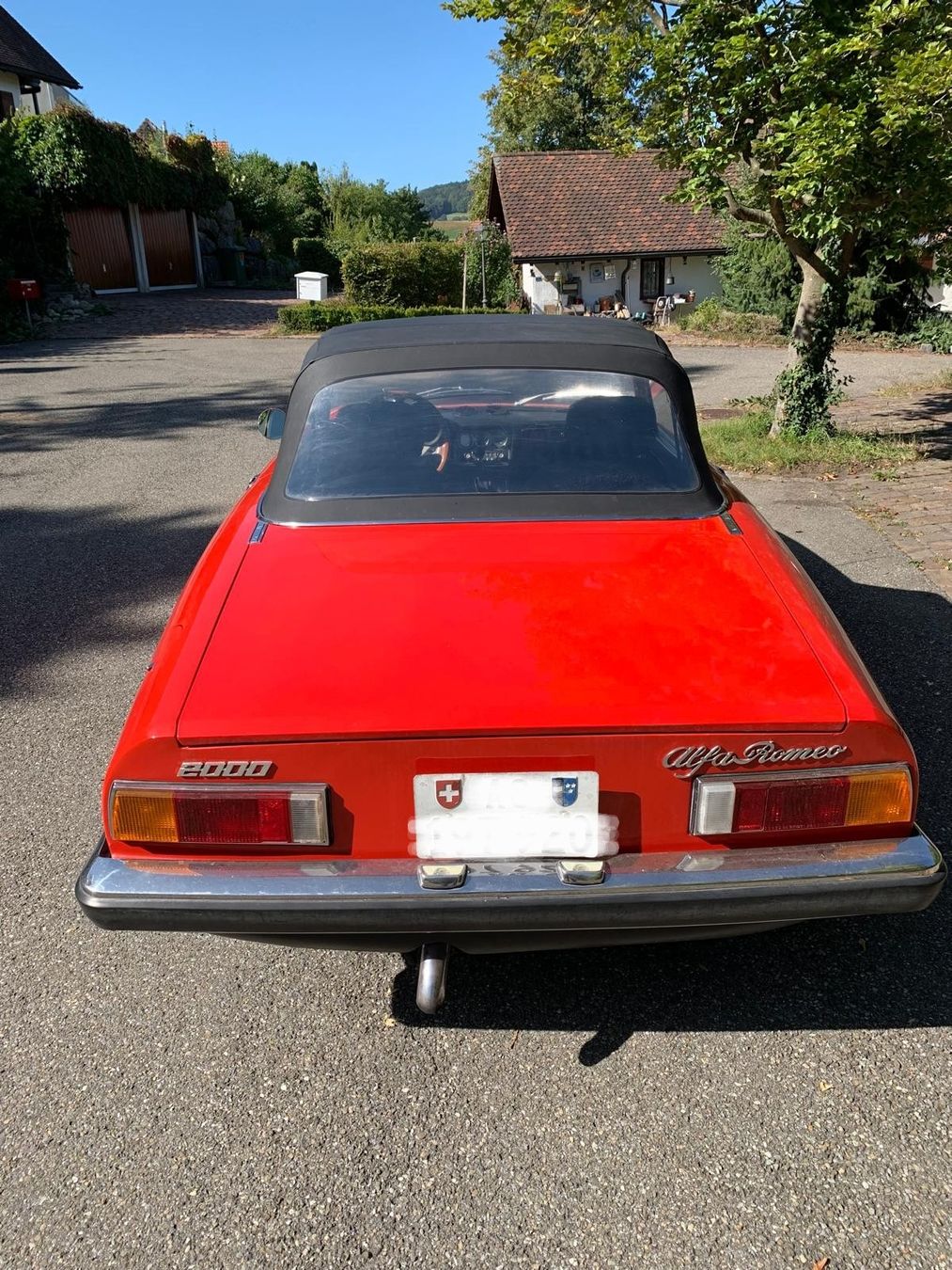 Alfa Romeo Autos: Alfa Romeo 2000 Spider – Gebraucht aus Freienwil von CharlieFirpo 9