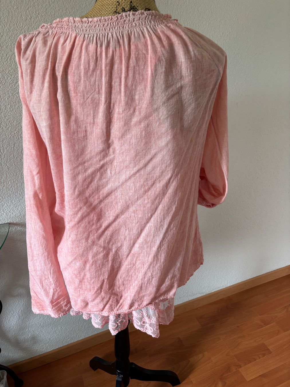 Tuniken: Luftige Bluse mit Top coral 2-teilig one Size – Gebraucht aus Balsthal von Uroby 3