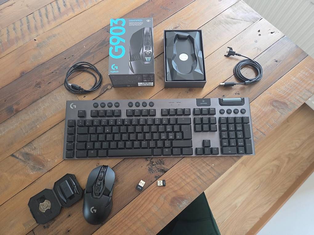 Claviers: Logitech Gaming-Bundle: G915 LIGHTSPEED + G903 LIGHTSPEED – D'occasion à Zürich par bro_6srr