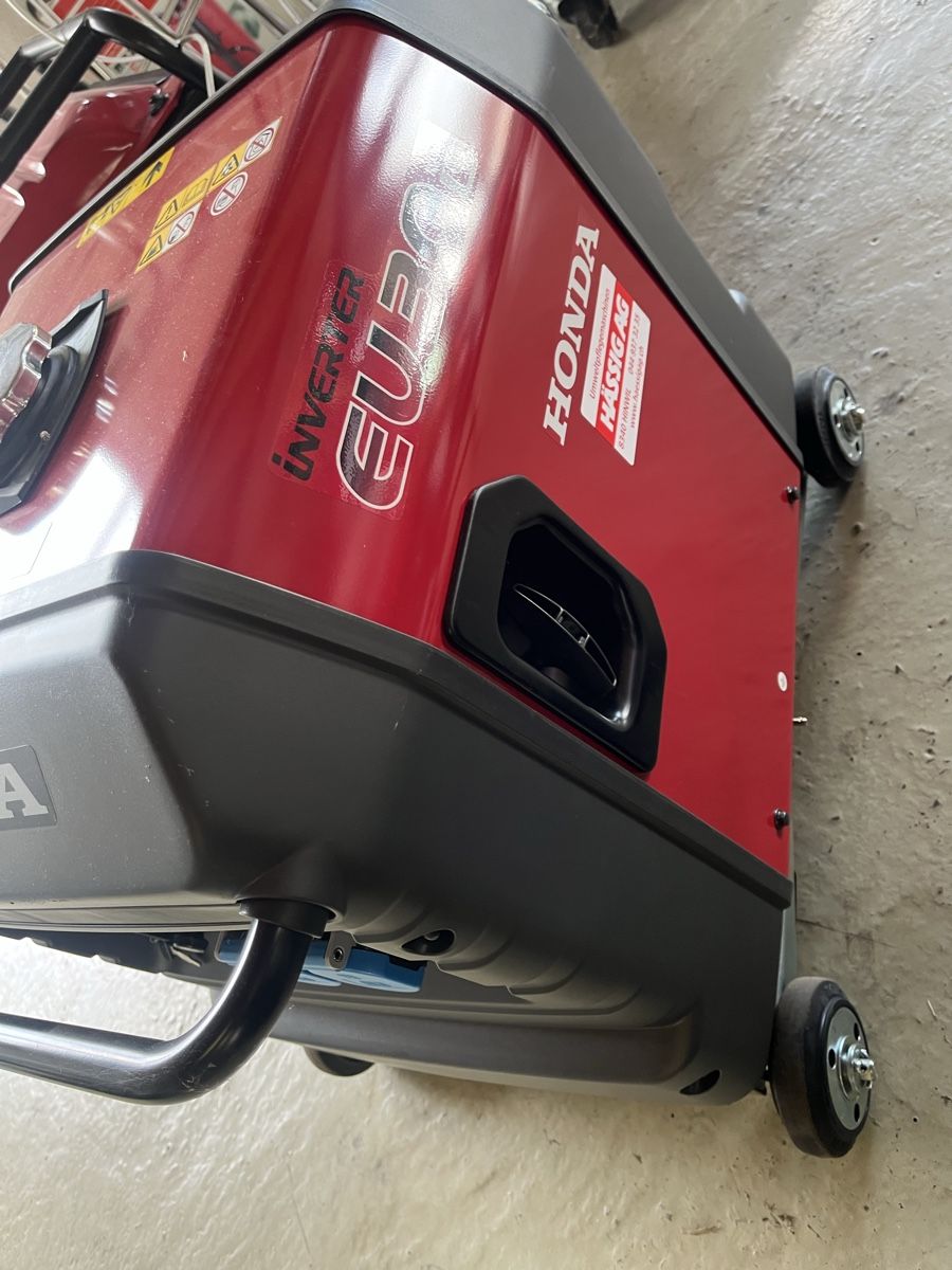 Honda Generatori di corrente: Generator Honda EU30 – Nuovo (secondo la descrizione) da Hinwil venduto da Kaamil 1