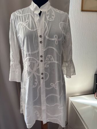Chemise blanche 25 Nile sportswear taille M brodée f