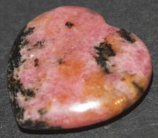 Deko Heilstein L-6664 – Rhodonit 20x20x6mm