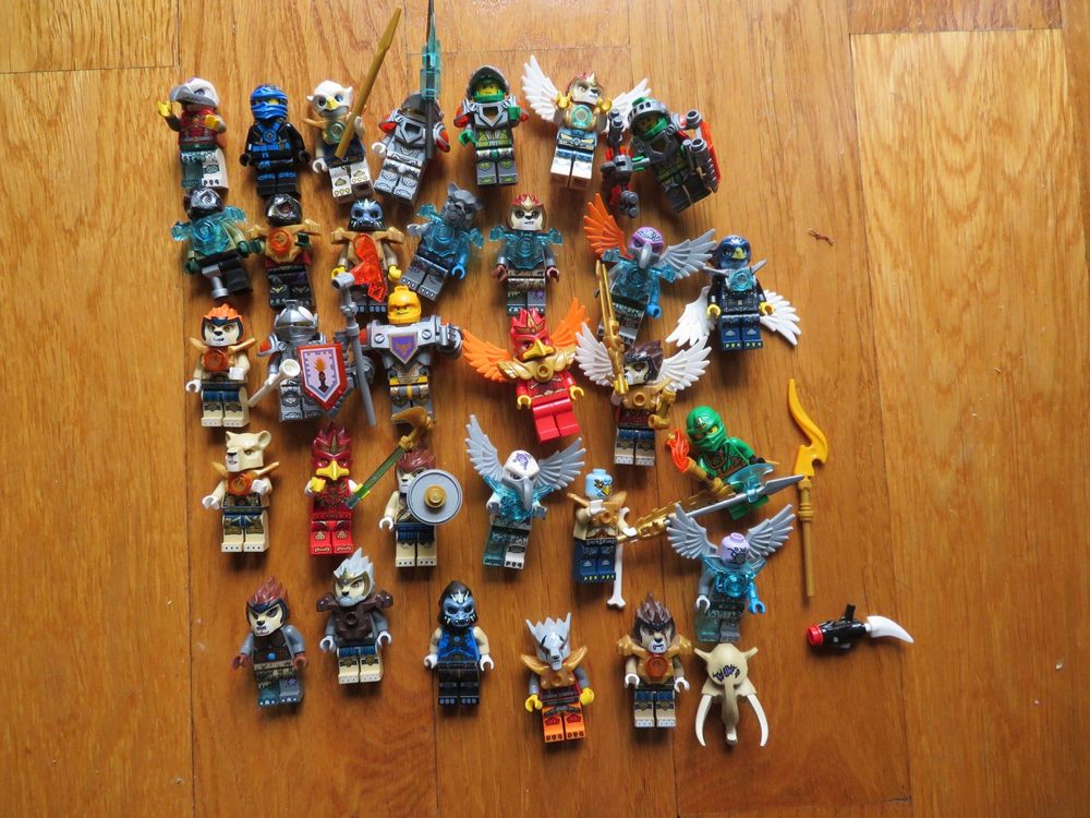 lot 31 personnages lego (chima, ninjago) Kaufen auf Ricardo