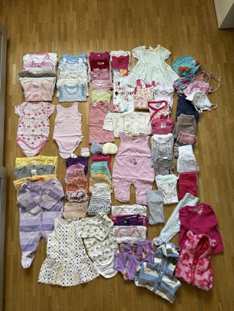 74-teiliges Babykleiderset Gr. 62/68