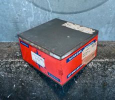 alte Blechdose der Schweizer Firma Disch H 12.5cm B 22cm