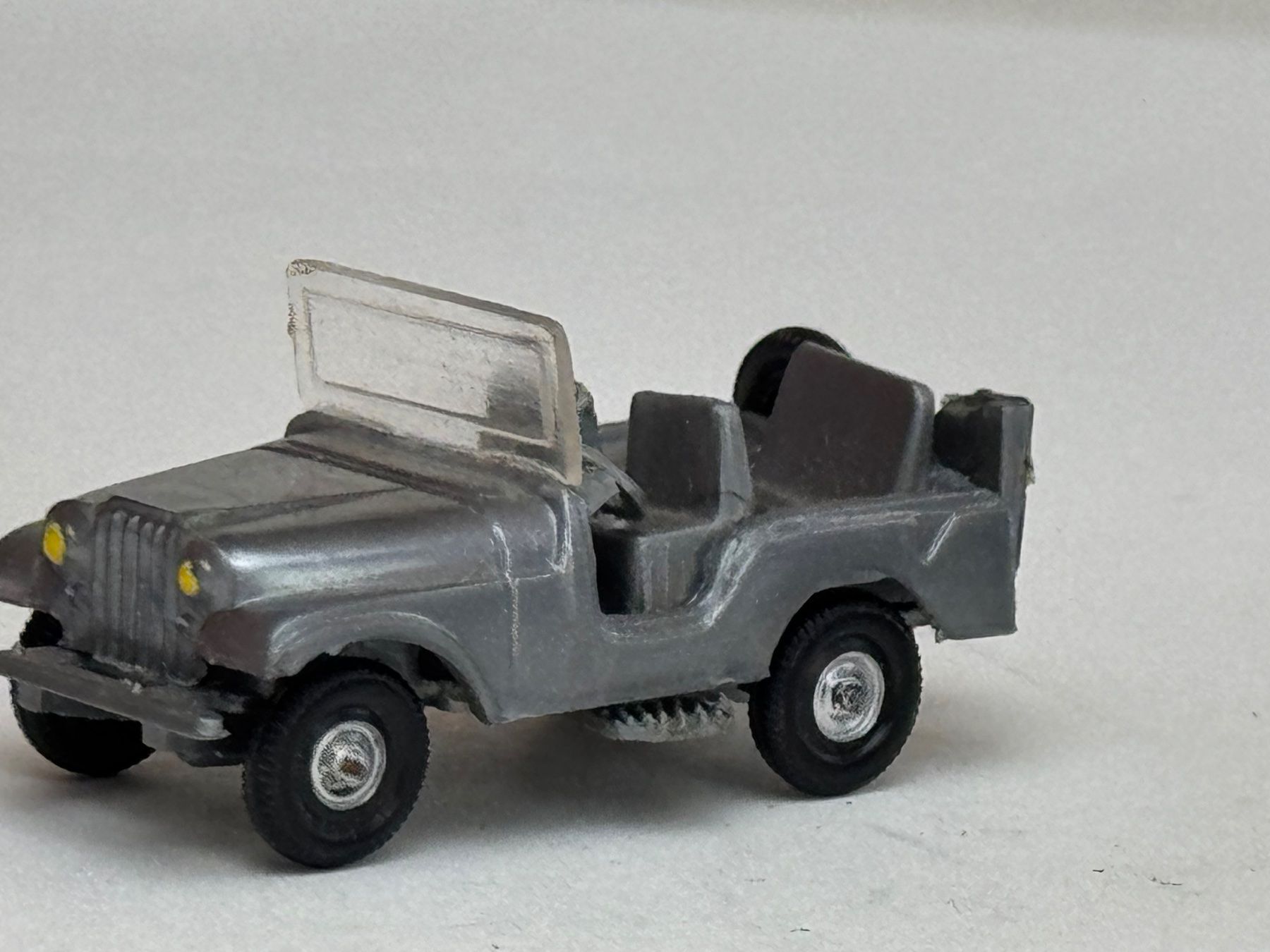 Eko Modellini d'auto: GB3- EKO Jeep silbern – Usato da Elm venduto da Wikmtz