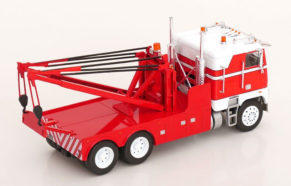 Freightliner Modellautos: Freightliner FLA LKW Abschlepper 1987 rot / weiss       1:43 – Neu und originalverpackt aus Gerlafingen von espero88 7